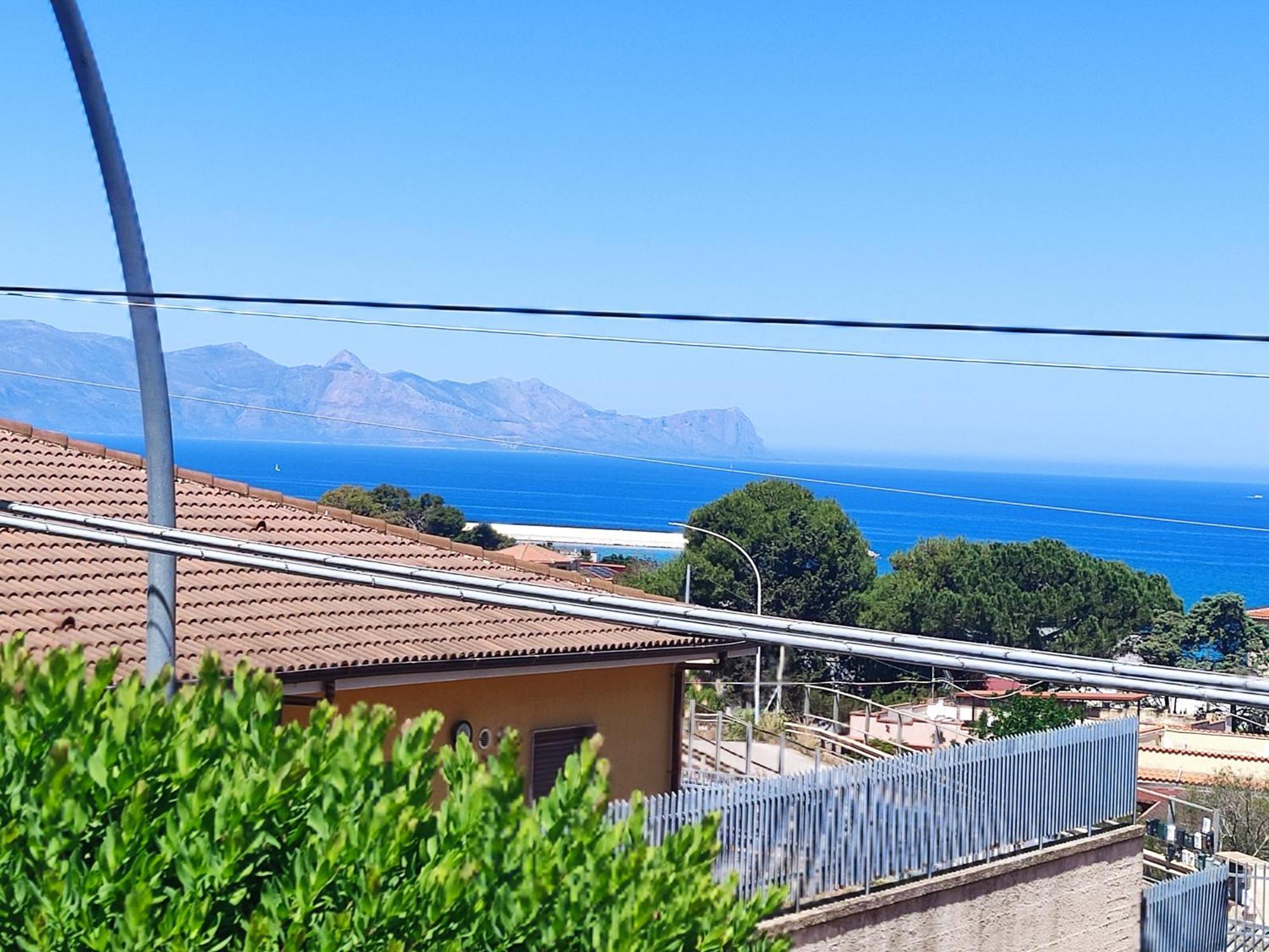 Casa Mare Lägenhet Balestrate Exteriör bild