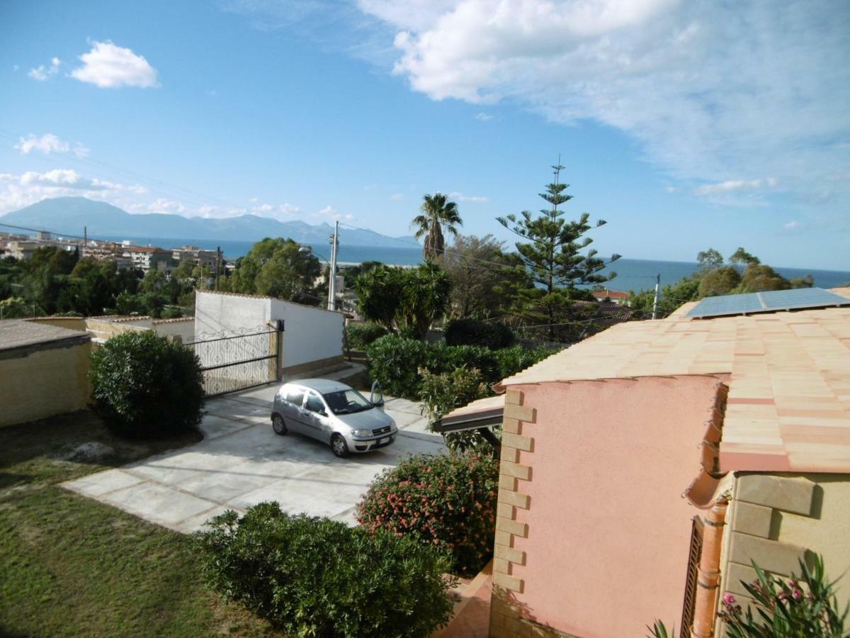 Casa Mare Lägenhet Balestrate Exteriör bild